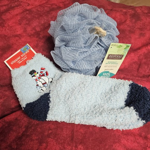 Frosty Snowman Socks and Recycled Bath Sponge NWT gift - Picture 1 of 3